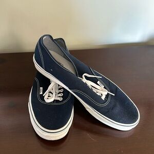 Vans Authentic Sneaker Size 13M Navy